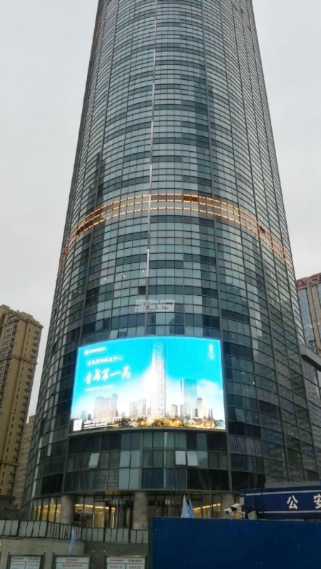 約223.8㎡ 青島國(guó)際航運(yùn)中心LED弧形屏